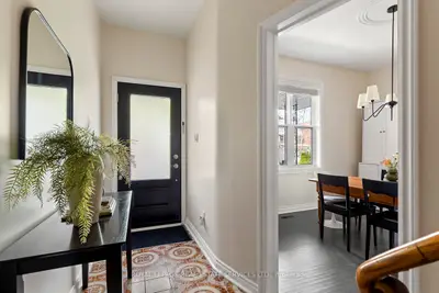 107 Westmoreland Avenue, Toronto W02, On M6h 2z8