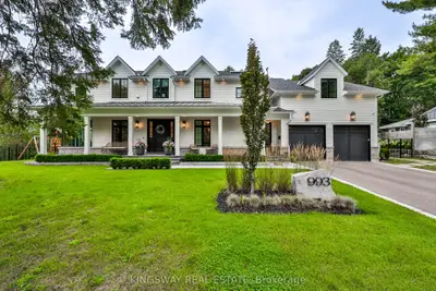 993 Albertson Crescent, Mississauga, On L5h 3c6