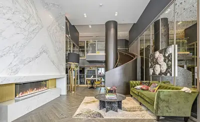 395 Dundas Street 820, Oakville, On L6m 4m2