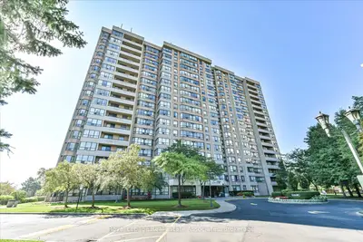 10 Malta Avenue 1209, Brampton, On L6y 4g6