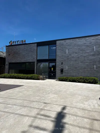 54 Newcastle Street, Toronto W06, On M8y 1a3