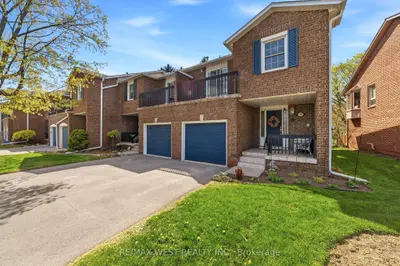 1205 Lambs Court 15, Burlington, On L7s 2g5