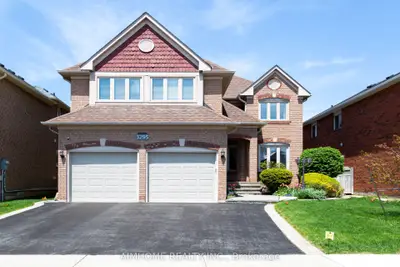 3295 Bloomfield Drive, Mississauga, On L5n 6x7