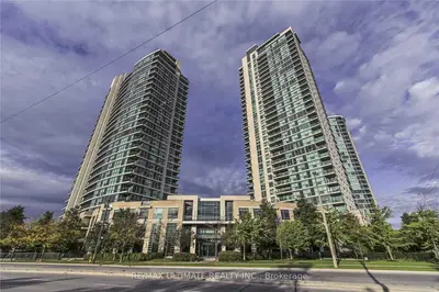 235 Sherway Gardens Road 2106, Toronto W08, On M9c 0a2