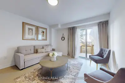 38a Monclova Road, Toronto, On M3m 0a6