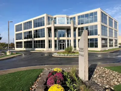 2355 Skymark Avenue 302, Mississauga, On L4w 4y6
