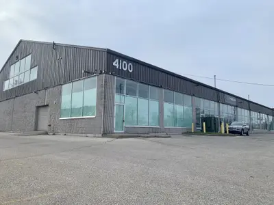 4100 Chesswood Drive 200, Toronto W05, On M3j 2b9