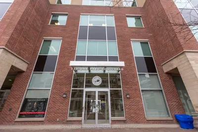 231 Oak Park Boulevard 301-h, Oakville, On L6h 6m4