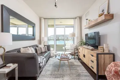 1359 Rathburn Road E 210, Mississauga, On L4w 5p7