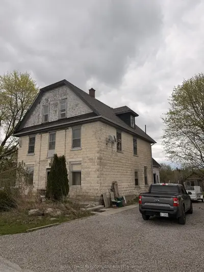 9072 Guelph Junction Road, Milton, On L0p 1b0