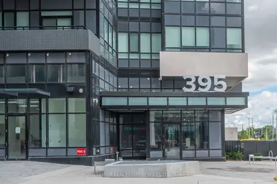 #lph21 395 Dundas St W, Oakville, On, L6m 5r8
