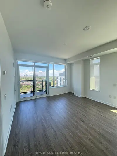 2495 Eglinton Avenue W 1203, Mississauga, On L5m 2t2