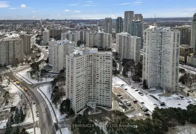 3700 Kaneff Crescent N 202, Mississauga, On L5a 4b8