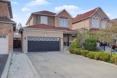 16 Angelucci Drive, Brampton, On L6p 1g7