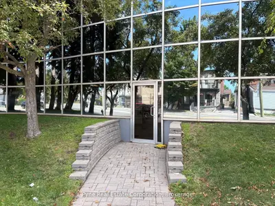 207 Weston Road 101, Toronto, On M6n 4z3