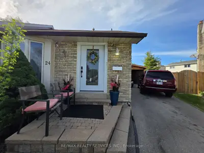 24 Kindle Court, Brampton, On L6z 1b2