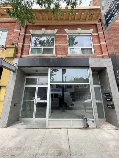 2994 Dundas Street W Main, Toronto, On M6p 1z3