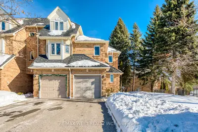 99 Bristol Road E 153, Mississauga, On L4z 3p4