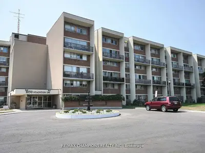 1050 Stainton Drive E 112, Mississauga, On L5c 2t7