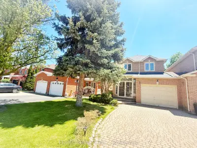 2300 Springfield Crescent, Oakville, On L6j 7p8