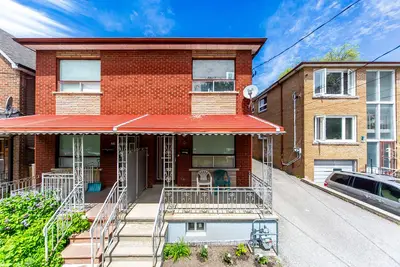 44 Northumberland Street Basement, Toronto W02, On M6h 1r1
