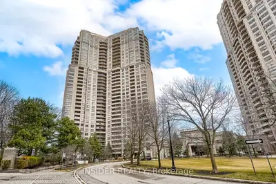 35 Kingsbridge Garden Circle 2009, Mississauga, On L5r 3z5