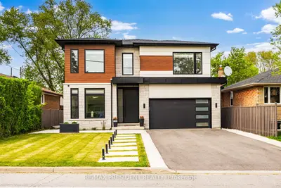 1081 Ogden Avenue, Mississauga, On L5e 2g7