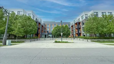 150 Sabina Drive 104, Oakville, On L6h 7c3