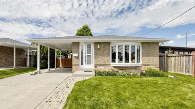271 Delrex Boulevard, Halton Hills, On L7g 4g4
