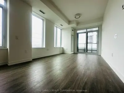 2485 Eglinton Avenue W 503, Mississauga, On L5m 2t1