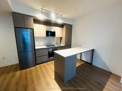 2485 Eglinton Avenue W 1204, Mississauga, On L5m 2t1