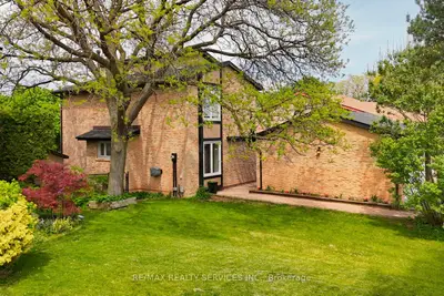 2545 Folkway Drive, Mississauga, On L5l 2j9