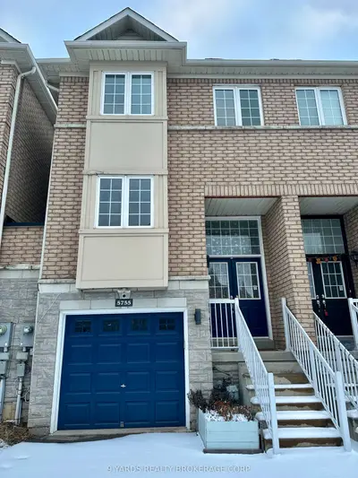5755 Tiz Road, Mississauga, On L5r 0b4