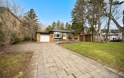 1207 Pinegrove Road, Oakville, On L6l 2w8