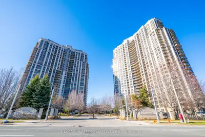 710 Humberwood Boulevard 1404, Toronto W10, On M9w 7j5