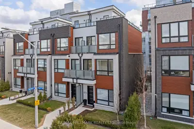 129 High Street W, Mississauga, On L5h 1k4
