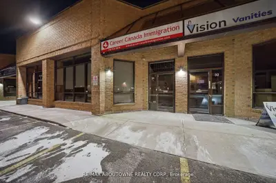 775 Pacific Road 31, Oakville, On L6l 6m4