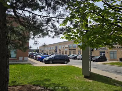 330 Bronte Street S 105, Milton, On L9t 7x1