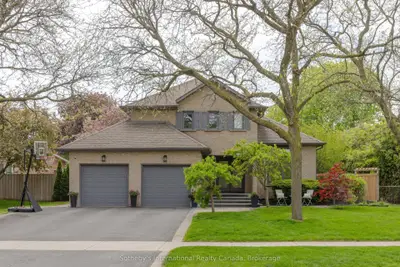 456 Aspen Forest Drive, Oakville, On L6j 6h6