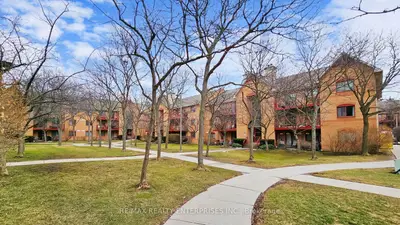 1508 Pilgrims Way 814, Oakville, On L6m 3h1