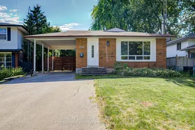 138 Osborne Crescent, Oakville, On L6h 1g1