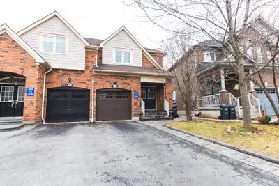 3082 Cabano Crescent, Mississauga, On L5m 0c6