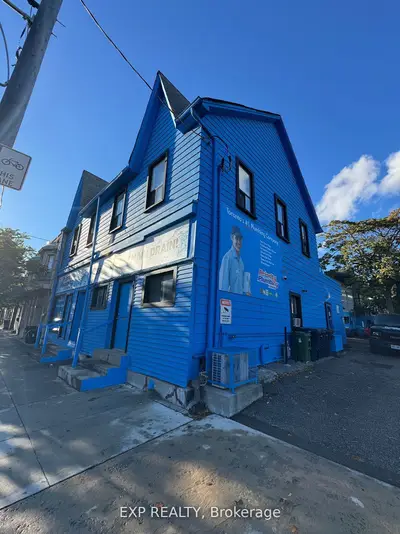 1594 Dupont Street 5, Toronto W02, On M6p 3s7