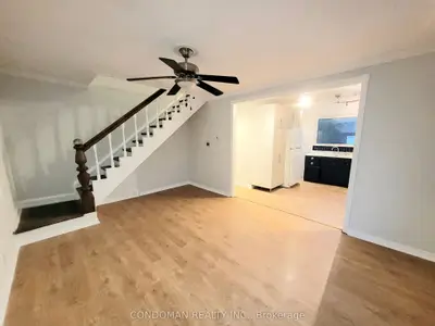 22 Fairfield Avenue, Toronto W06, On M8v 2h9