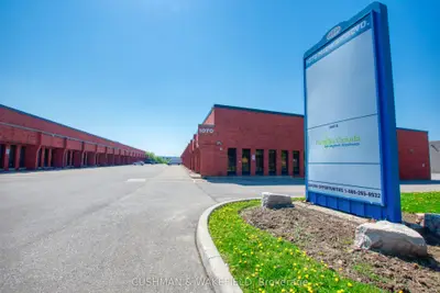 1070 Mid-way Boulevard 11-12, Mississauga, On L5t 1v8