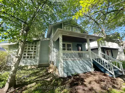 426 Reynolds Street, Oakville, On L6j 3m4