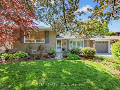 1337 Melton Drive, Mississauga, On L4y 1l6