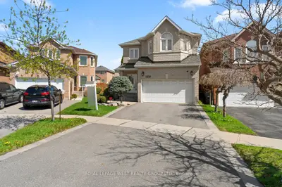 859 Mays Crescent, Mississauga, On L5v 2j1