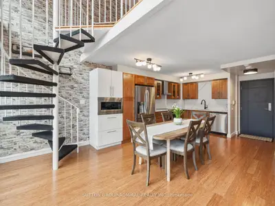 2267 Lake Shore Boulevard W 723, Toronto W06, On M8v 3x2