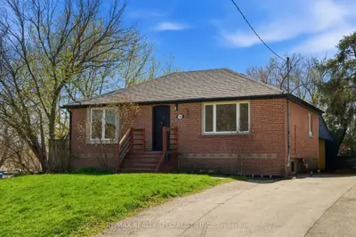 1128 Homewood Drive, Burlington, On L7p 2m2